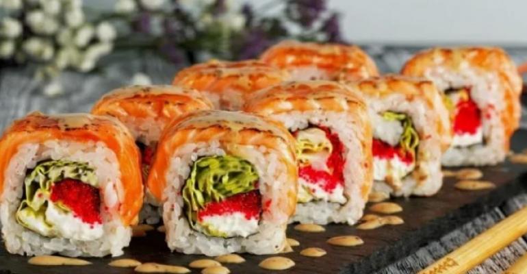 «Муракай» — тёплый характер японского вкуса: фирменный ролл от «МаМа МИА»